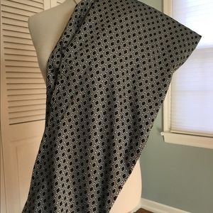 Dressy sateen look trousers! Capri style, textured